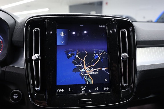 Volvo XC40 19 of 20