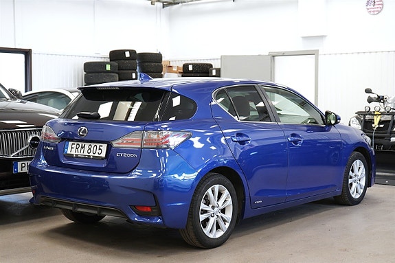 Lexus CT200h 5 of 23