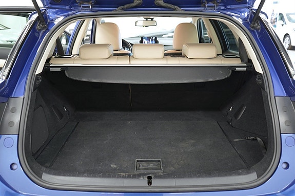 Lexus CT200h 13 of 23