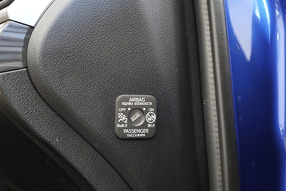 Lexus CT200h 22 of 23