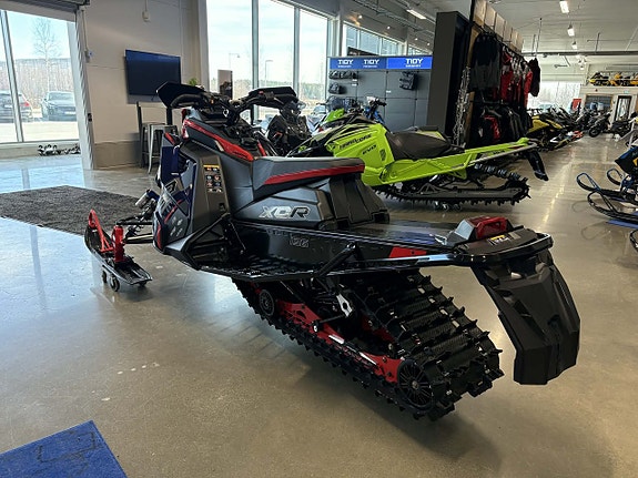 Polaris 650 INDY XCR 136 - SÄLJUPPDRAG 3 of 4