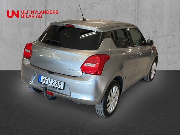 Suzuki Swift 4 of 5