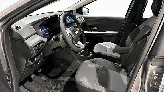 Dacia Sandero 3 of 5