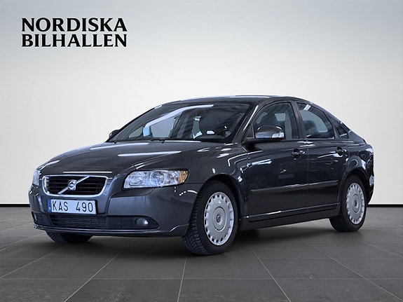 Volvo S40 3 of 5