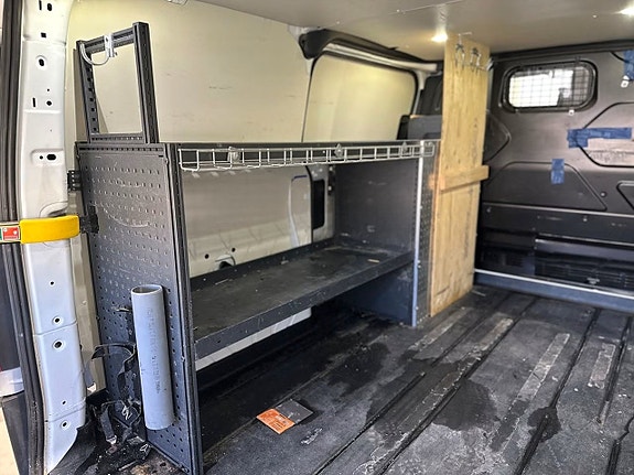 Ford Transit Custom 6 of 16