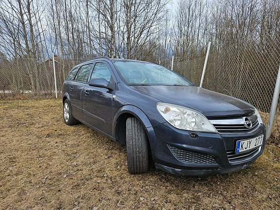 Opel Astra 3 of 4