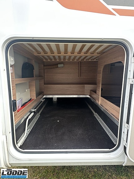 Weinsberg CaraCompact 600 MF EDITION [PEPPER] 4 of 15