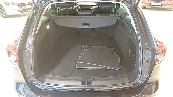 Opel Insignia Country Tourer 9 of 13