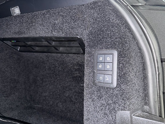 Land Rover Range Rover 19 of 23