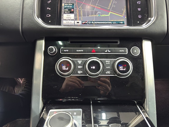 Land Rover Range Rover 17 of 23