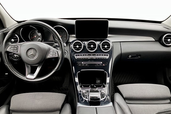 Mercedes-Benz C220 d 5 of 5