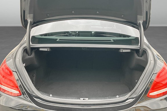Mercedes-Benz C220 d 10 of 10