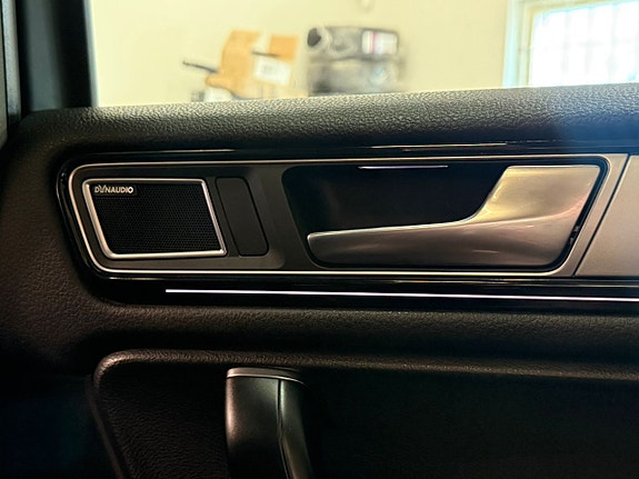 Volkswagen Touareg 25 of 30