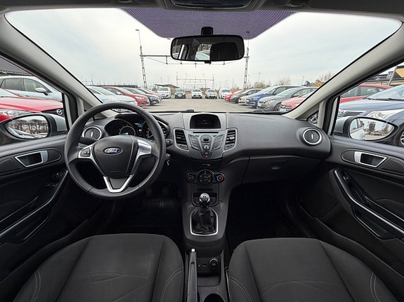Ford Fiesta 15 of 22