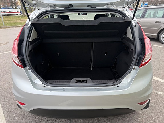 Ford Fiesta 9 of 22