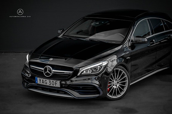 Mercedes-Benz AMG GT Black Series 3 of 5