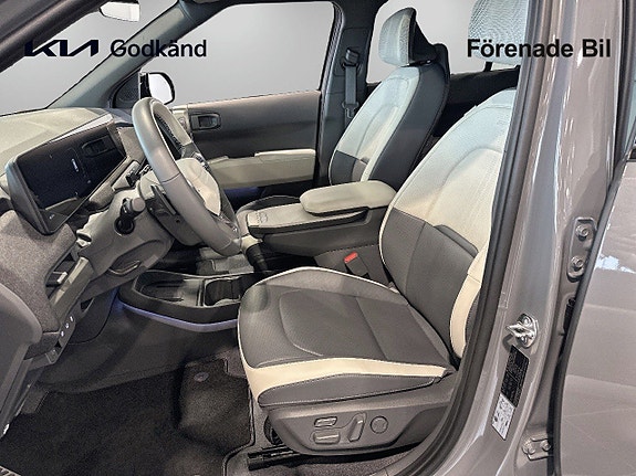 Kia EV3 8 of 20
