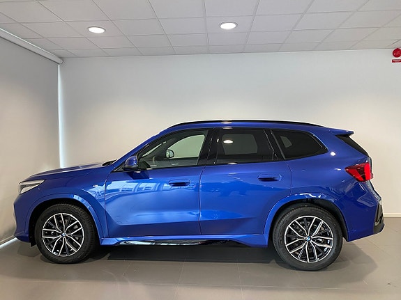 BMW X1 2 of 5
