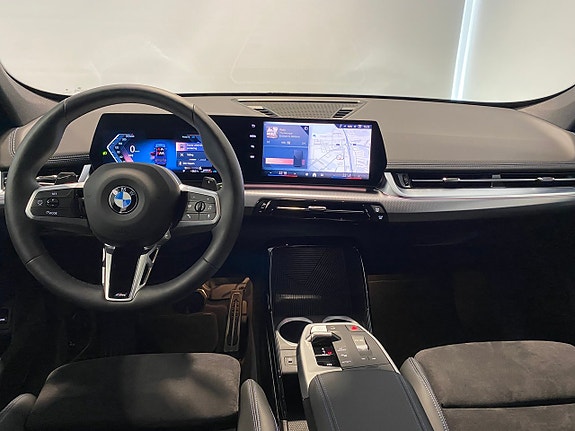 BMW X1 3 of 5