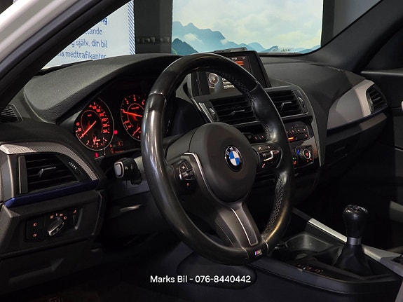 BMW 118d 12 of 16