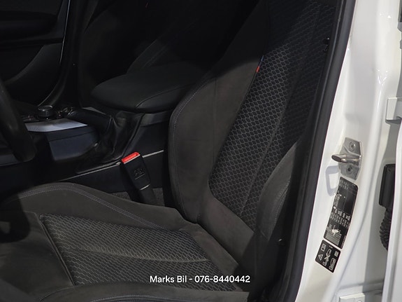 BMW 118d 14 of 16