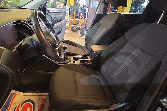 Hyundai Tucson 12 of 21