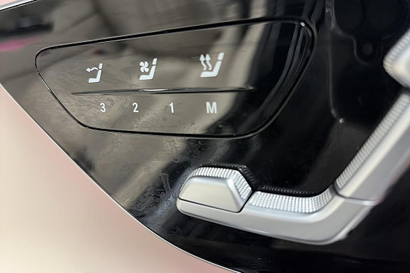 Mercedes-Benz SL43 18 of 23