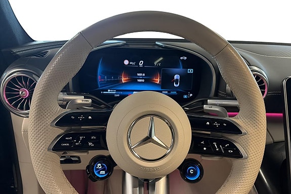 Mercedes-Benz SL43 12 of 23