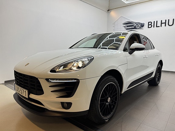Porsche Macan S 4 of 19