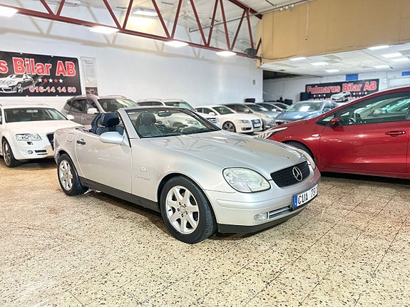 Mercedes-Benz SLK230