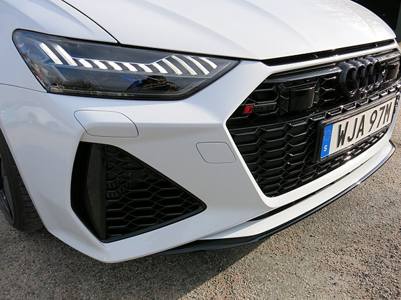 Audi RS6 4 of 5