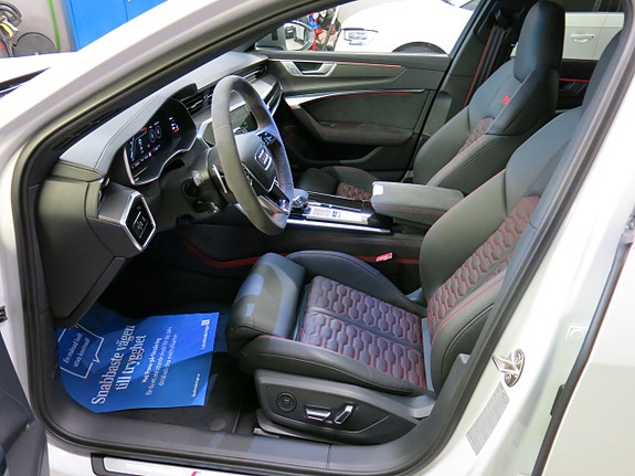 Audi RS6 27 of 30