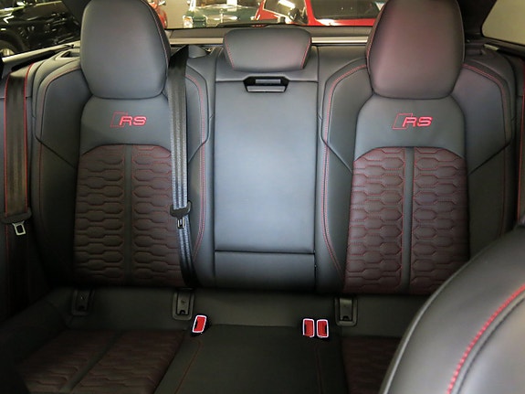 Audi RS6 17 of 30