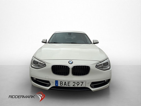 BMW 118d 3 of 5