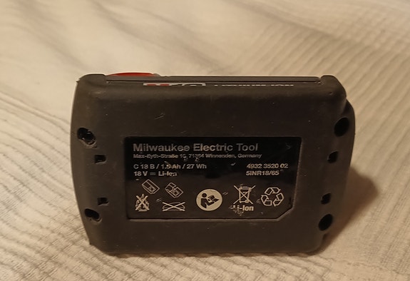 Product image 3 of 3