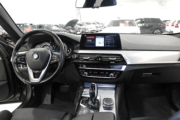 BMW 530e 13 of 27