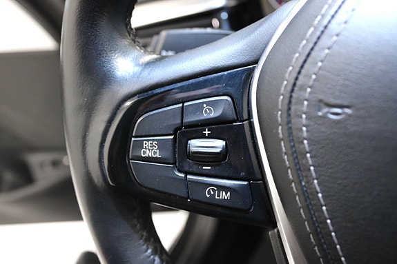BMW 530e 25 of 27