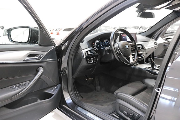 BMW 530e 10 of 27