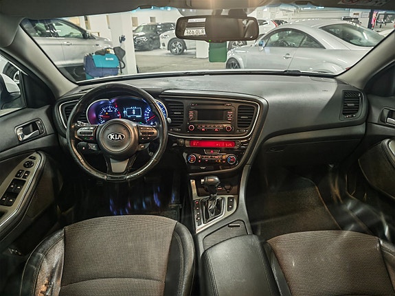 Kia Optima 8 of 8