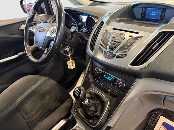 Ford C-Max 21 of 21