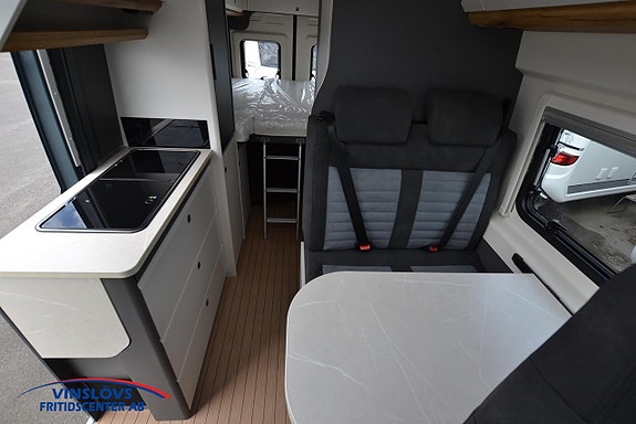 Hobby Prestige Van 640 ET 10 of 15