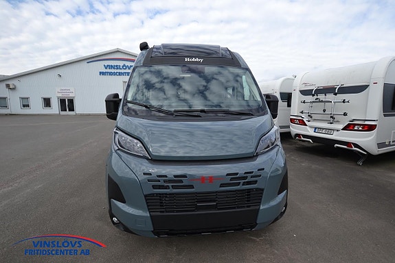 Hobby Prestige Van 640 ET 2 of 15