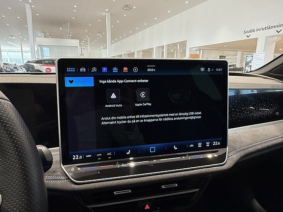 Volkswagen Passat 24 of 26
