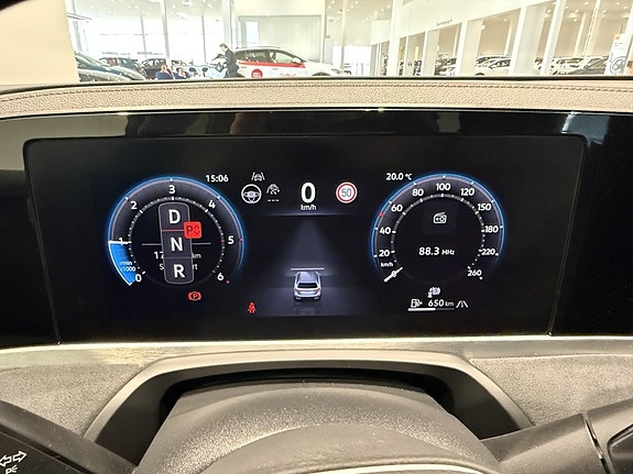 Volkswagen Passat 20 of 26