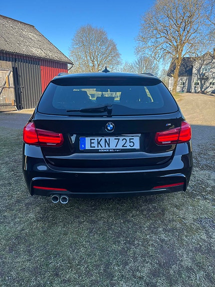 BMW 320d 10 of 11