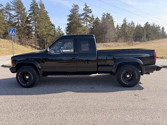 Chevrolet Stepside 2 of 5