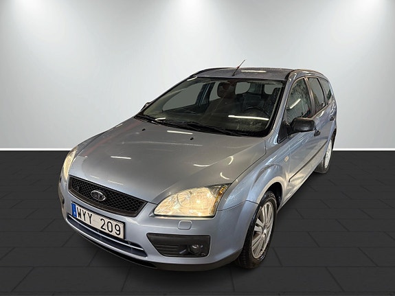 Ford Focus 2 of 5