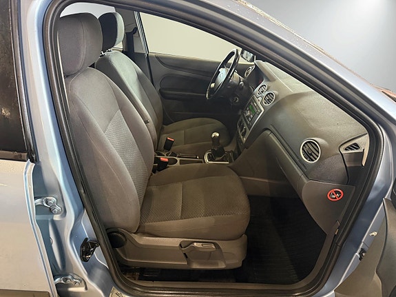 Ford Focus 14 of 16