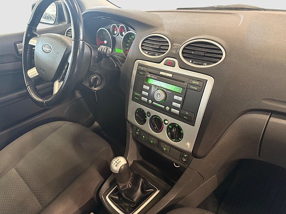 Ford Focus 16 of 16