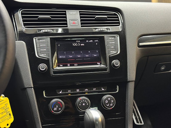 Volkswagen Golf I 17 of 22